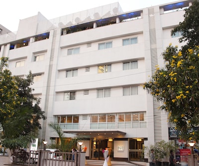 Bizz Tamanna Hotel